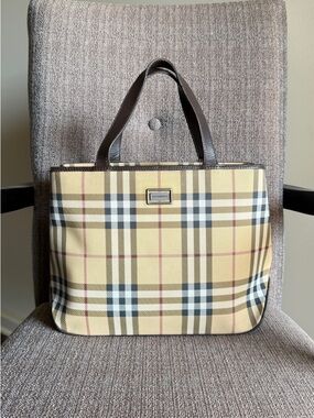 Authentic Burberry vintage purse